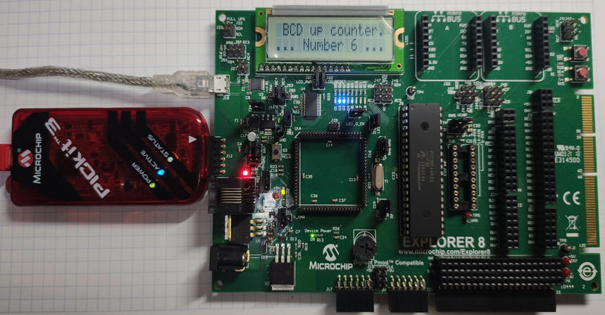 Board Explorer 8 running the application